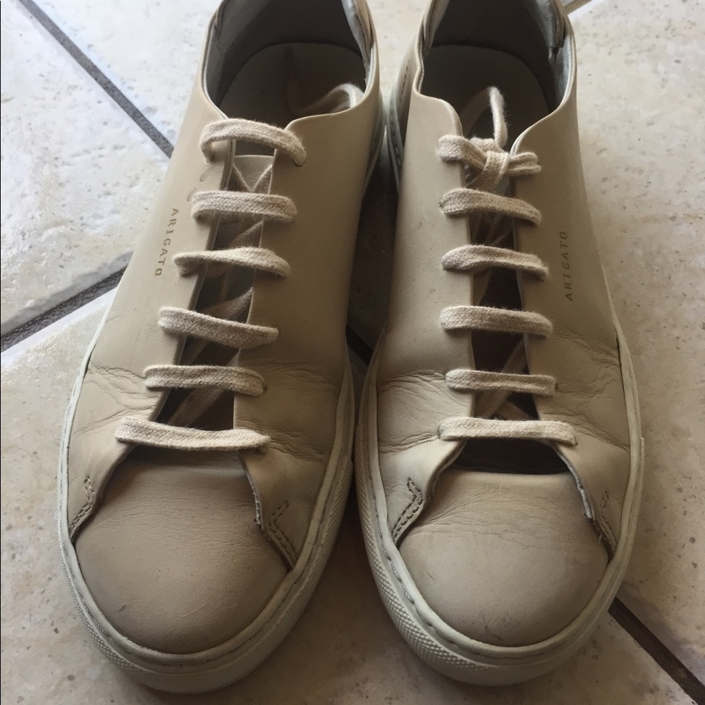 Shoes - Picture 1 of 3